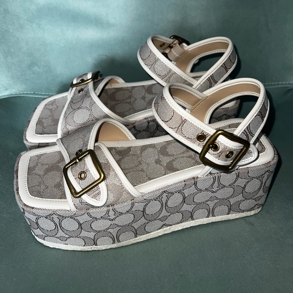 COACH Naomi Platform Sandals - Picture 3 of 4